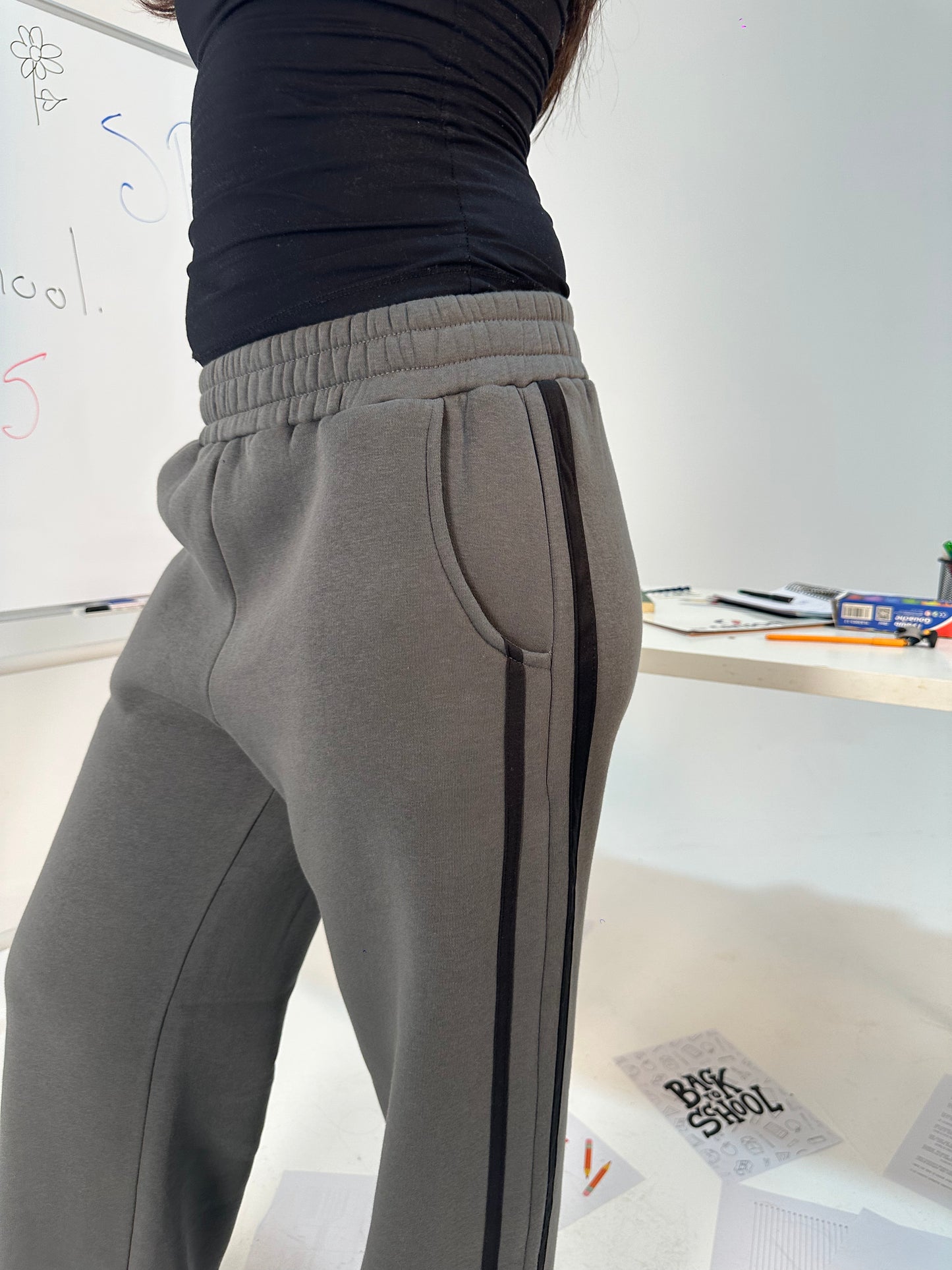 Contrast Side-Stripe Pants