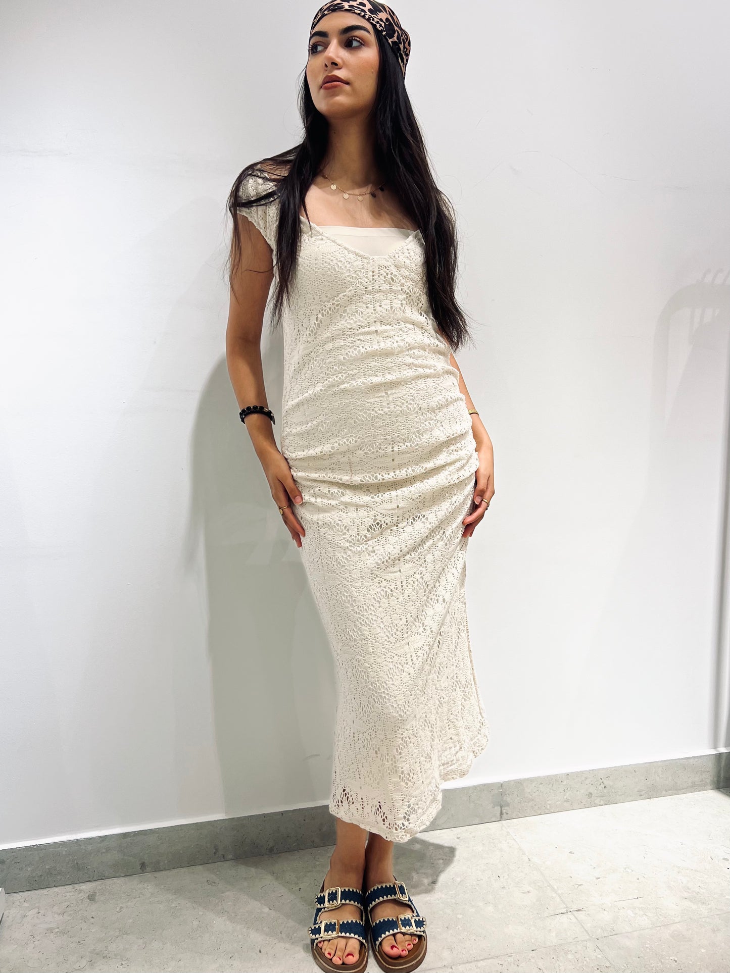 Lace Elegance Midi Dress