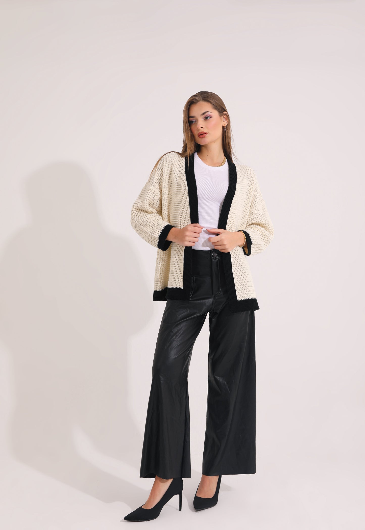 Contrast Color Knit Cardigan