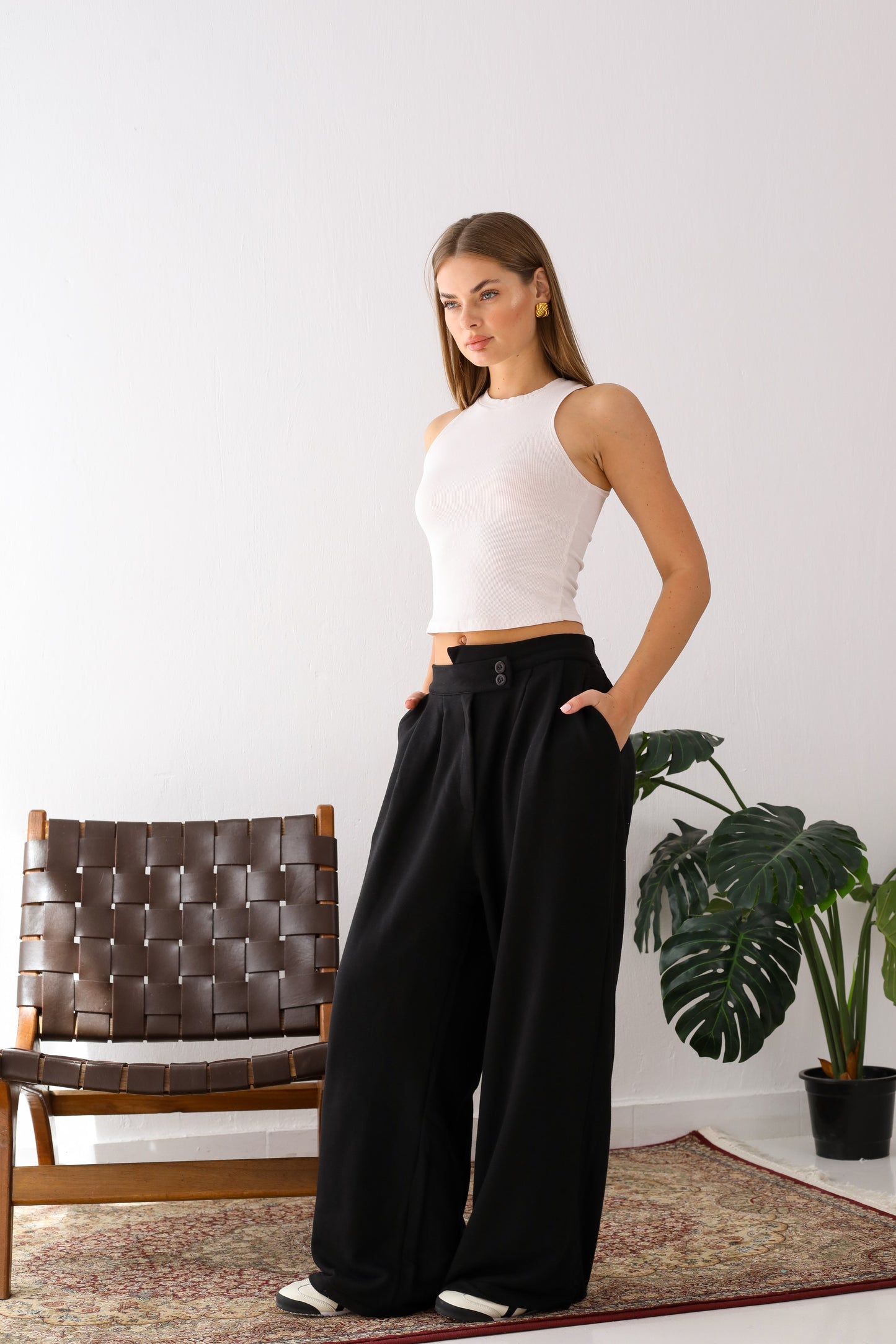 Effortless Elegance Wide-Leg Pants