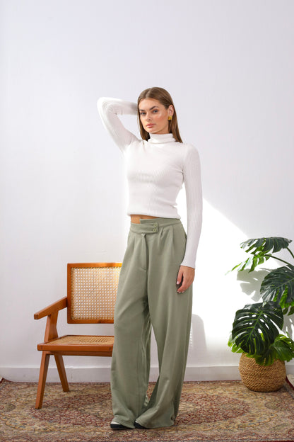 Effortless Elegance Wide-Leg Pants