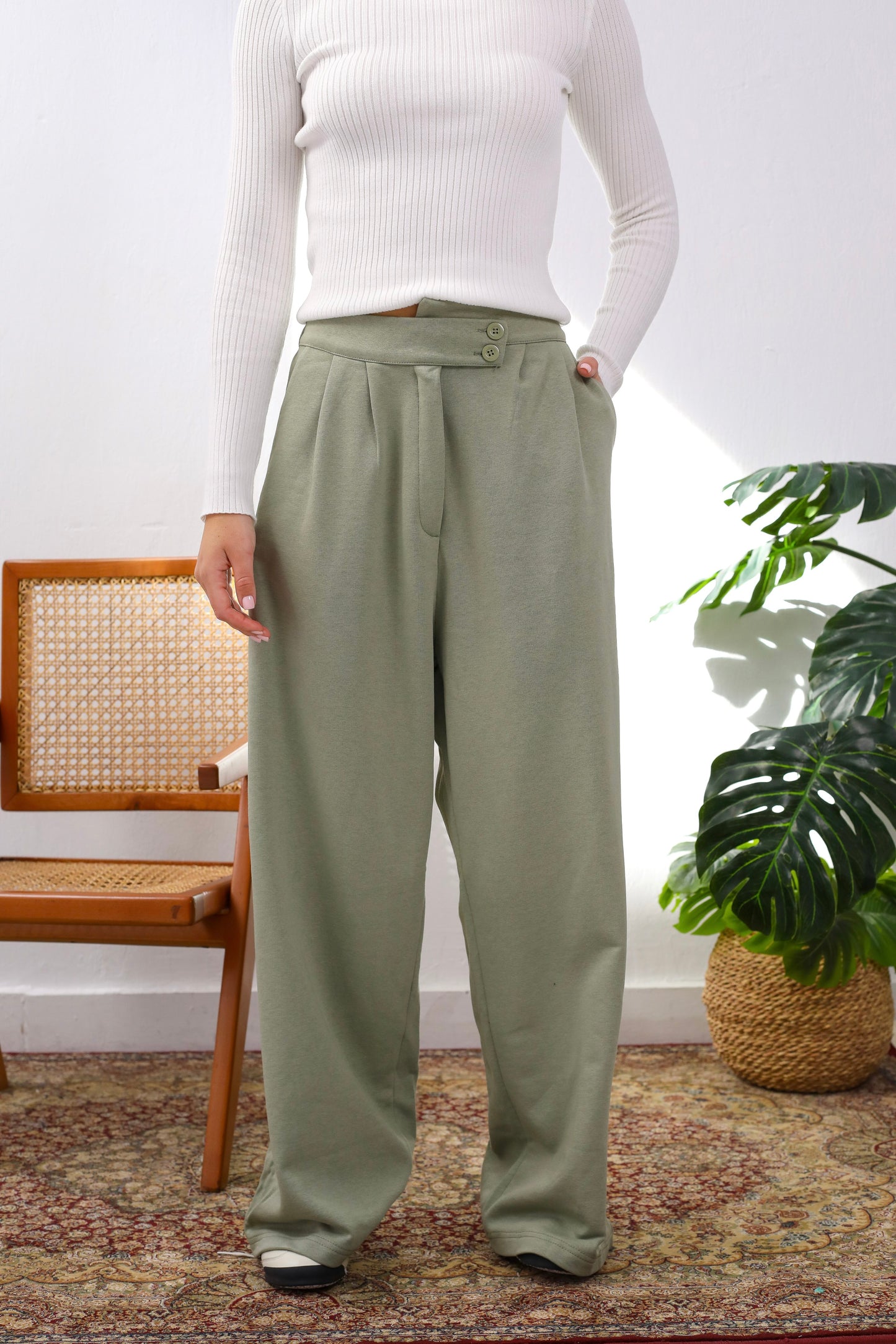 Effortless Elegance Wide-Leg Pants