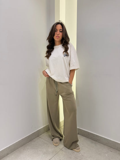 Lightweight Wide-Leg Pants