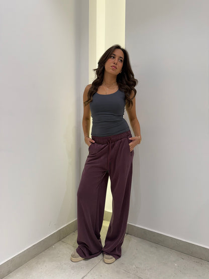 Lightweight Wide-Leg Pants