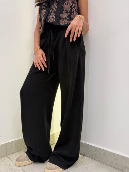 Lightweight Wide-Leg Pants