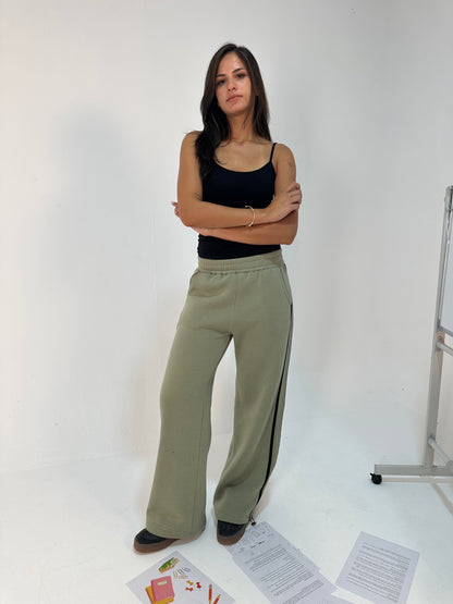 Contrast Side-Stripe Pants