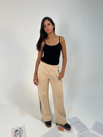 Contrast Side-Stripe Pants