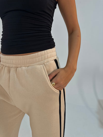 Contrast Side-Stripe Pants