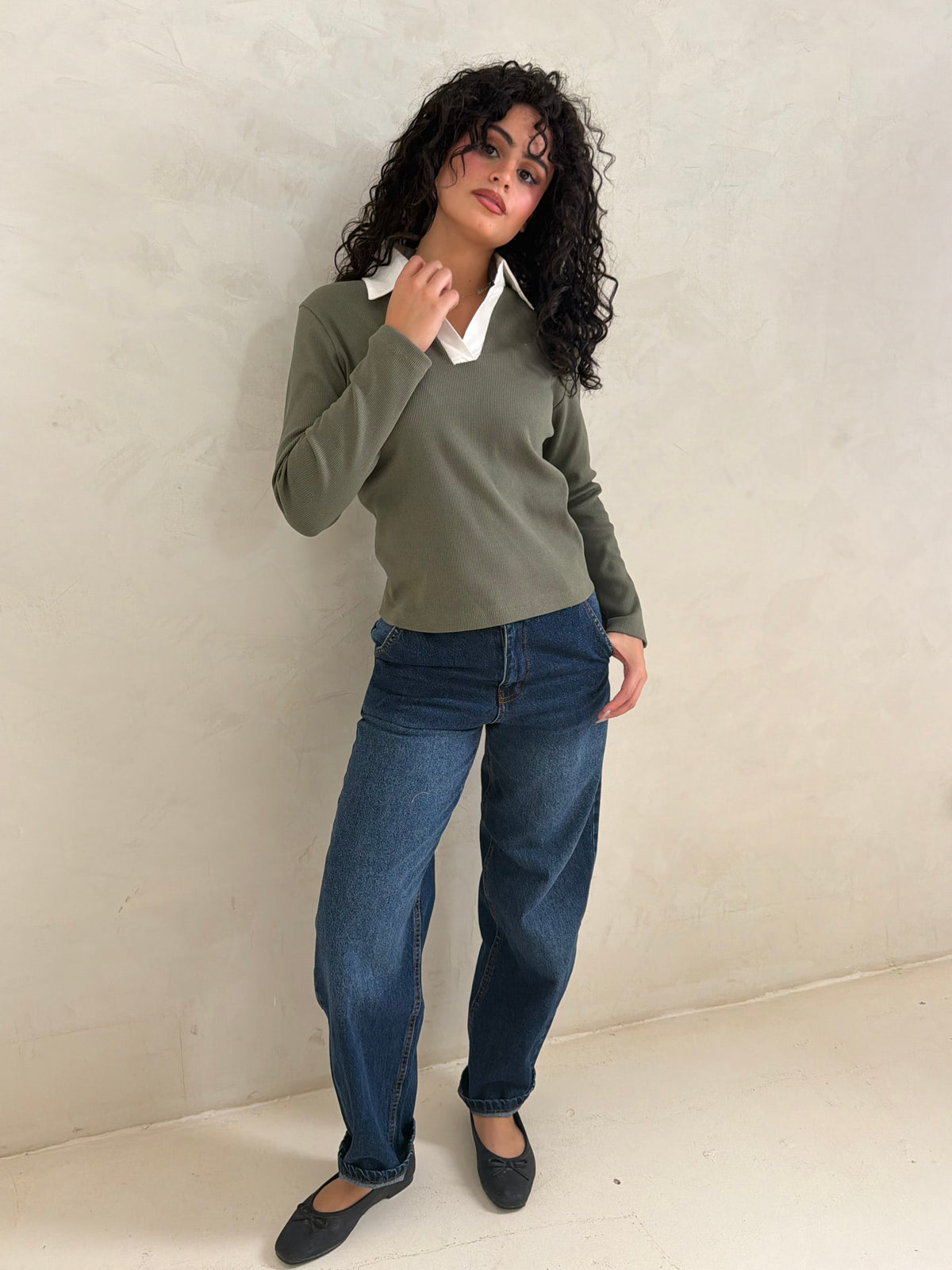 Contrast Collar Ribbed Top