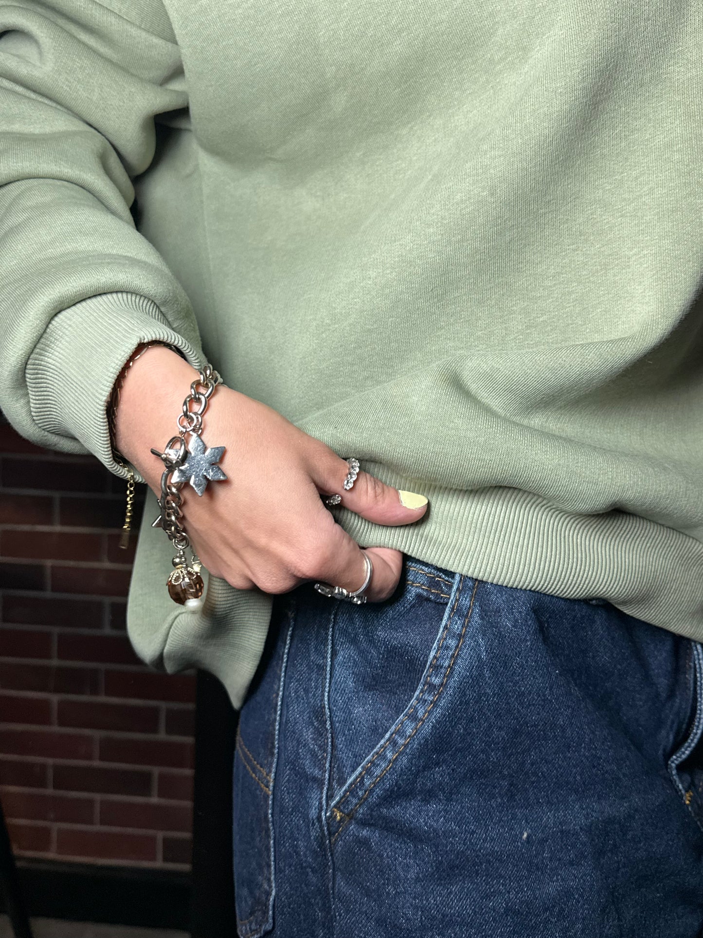 Urban Heritage Sweatshirt