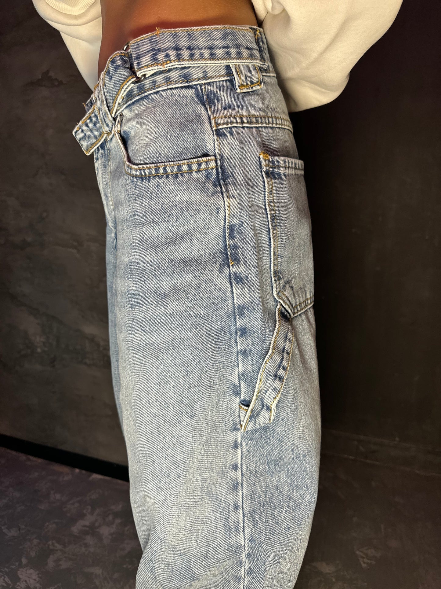 Relaxed Wide-Leg Denim