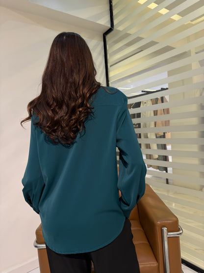 Classic Relaxed Button-Up Shirt