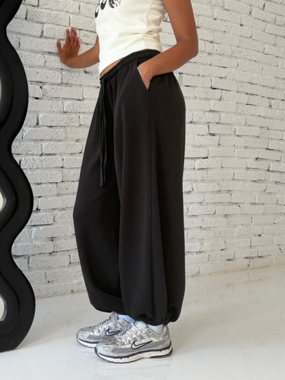 Balloon Fit Sweatpants