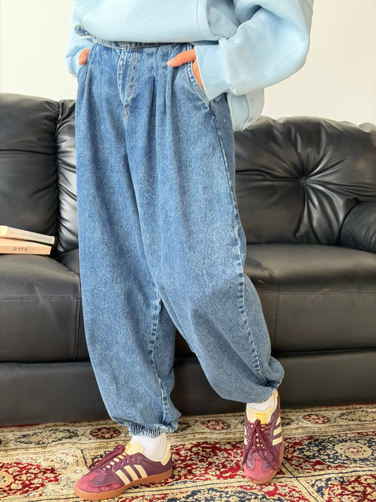Relaxed Balloon Jeans