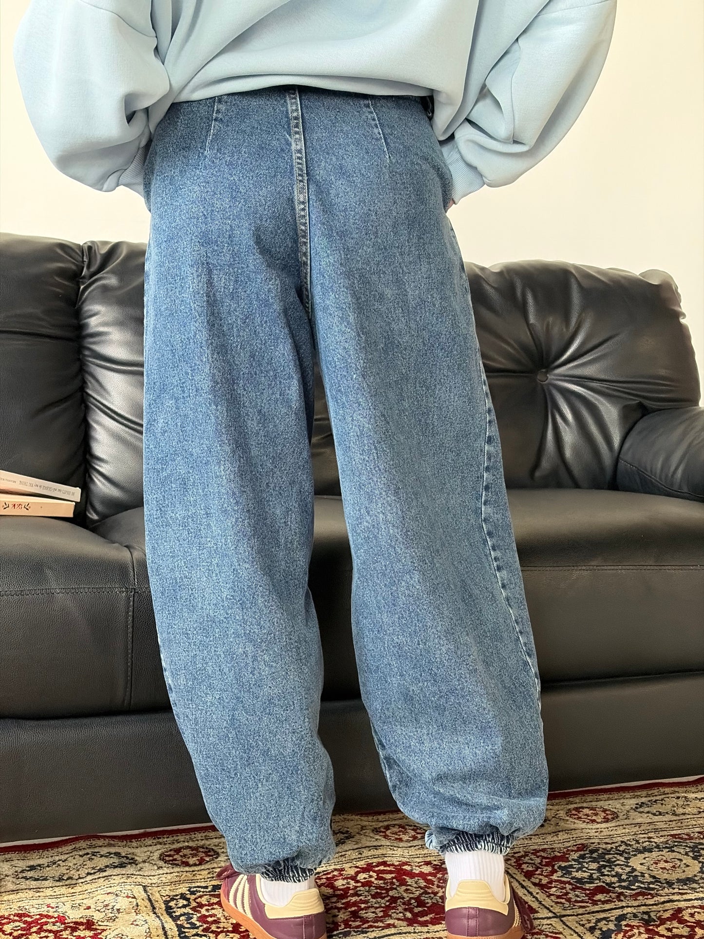 Relaxed Balloon Jeans