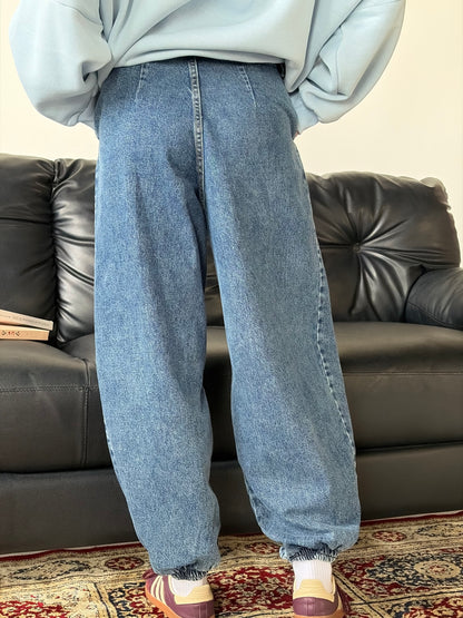 Relaxed Balloon Jeans