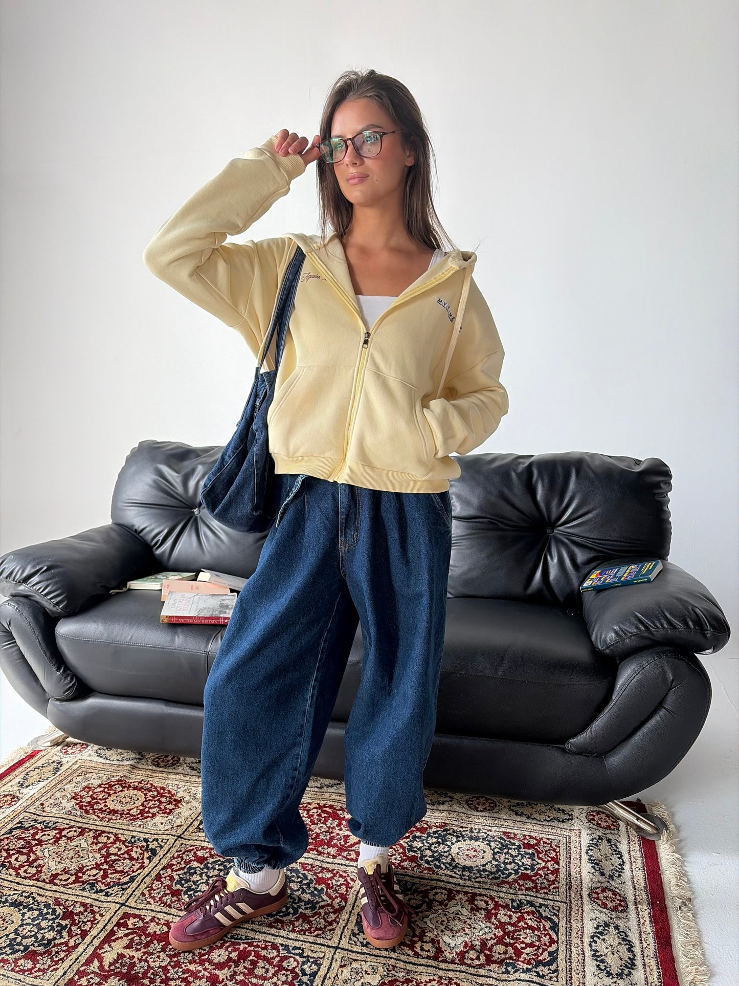 Relaxed Balloon Jeans