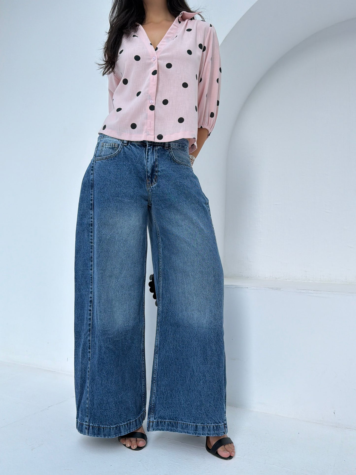 Essential Wide-Leg Jeans