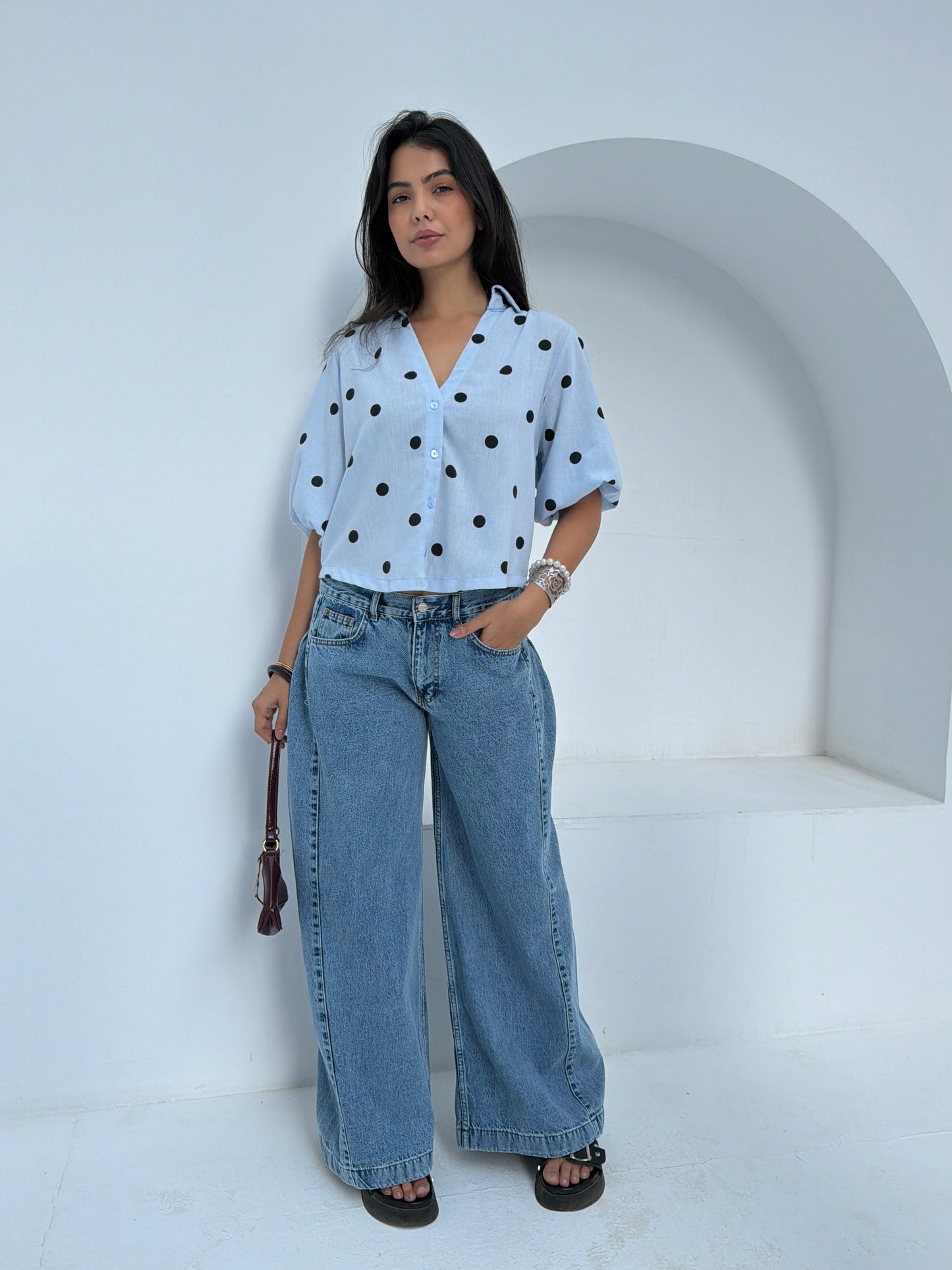 Essential Wide-Leg Jeans