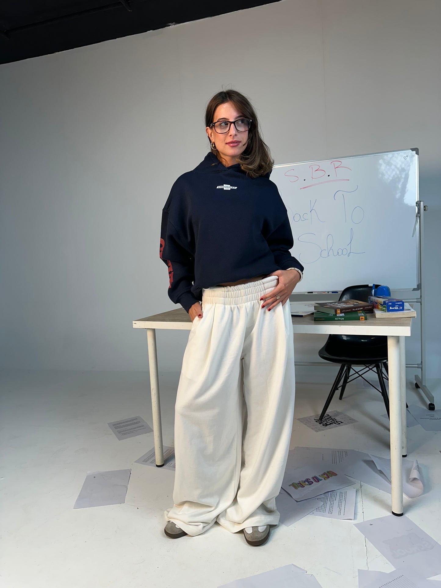 Relaxed Wide-Leg Pants